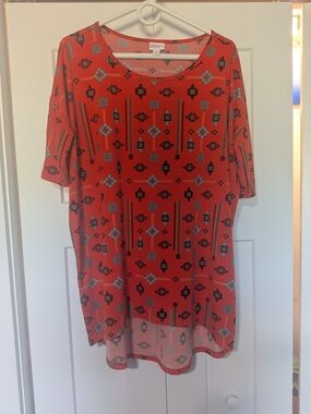 LuLaRoe Irma Tunic Shirt Size Medium Orange Aztec Patterned